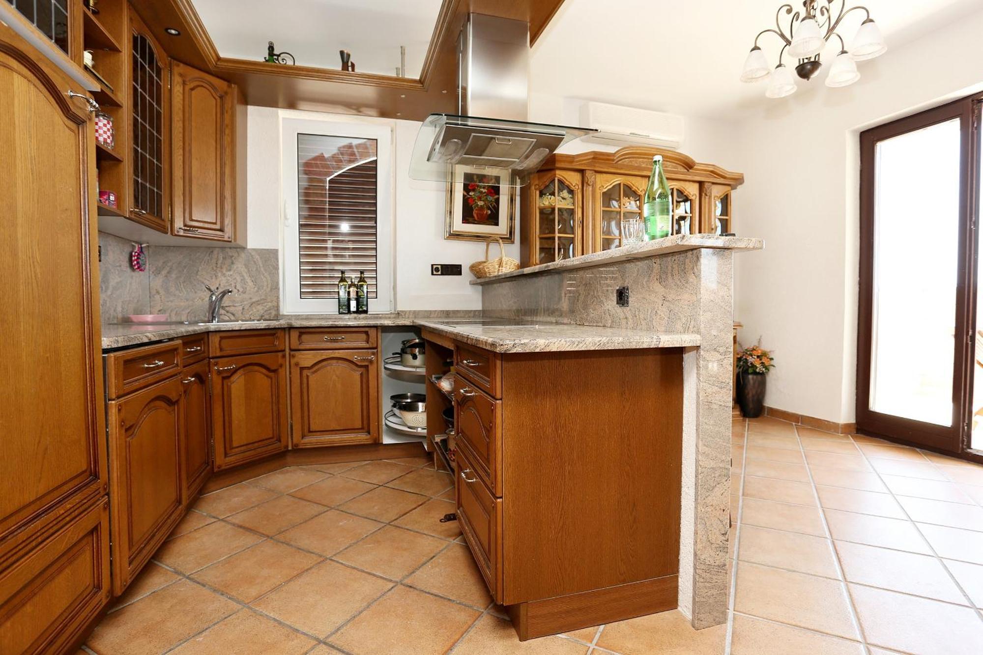 Apartments And Rooms With Parking Space Duce, Omis - 10303 Zimmer foto